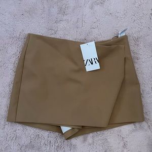 Zara tan skort